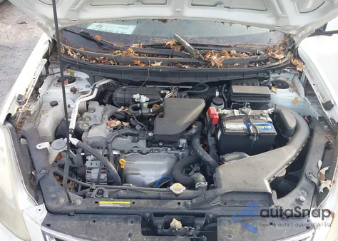 2013 Nissan Rogue Sv z USA, uszkodzony, nr VIN JN8AS5MV6DW646863